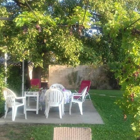 Chambre Du Raisin Puyricard Exterior photo