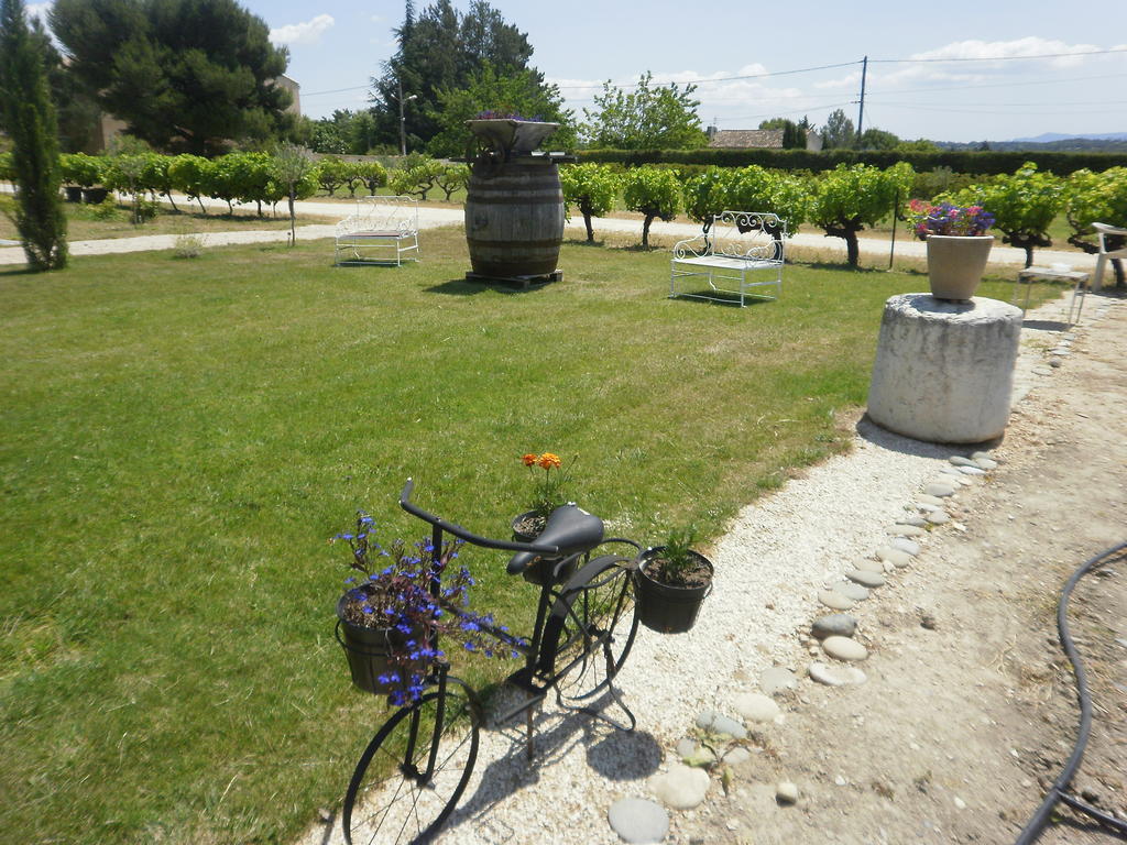 Chambre Du Raisin Bed & Breakfast Puyricard Exterior photo